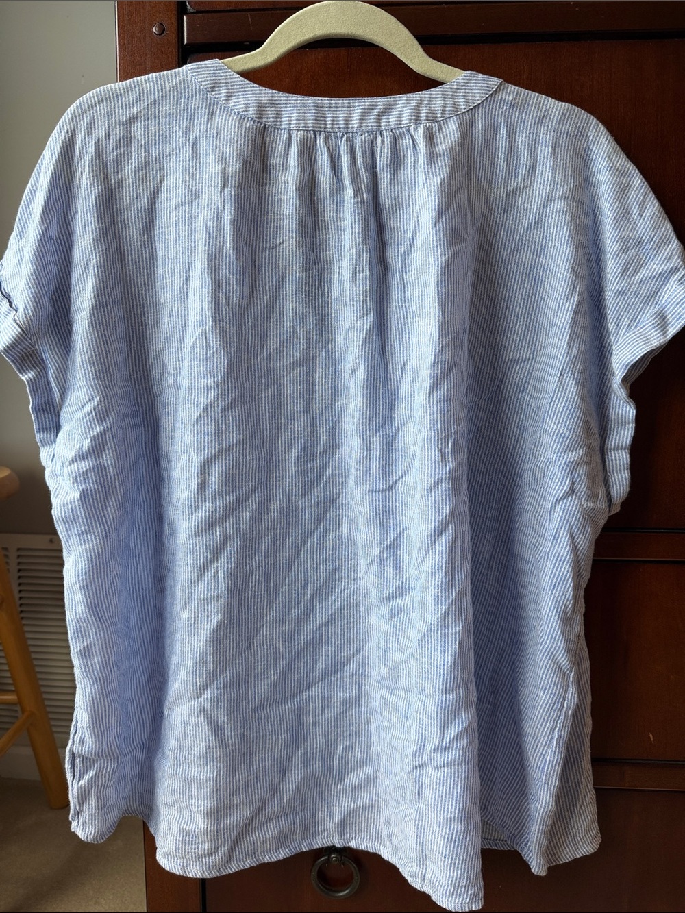 Light Blue Striped Women's Short-Sleeve Linen Shirt - Picture 2 of 6